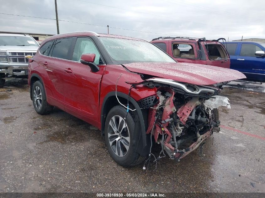 2023 TOYOTA HIGHLANDER XLE