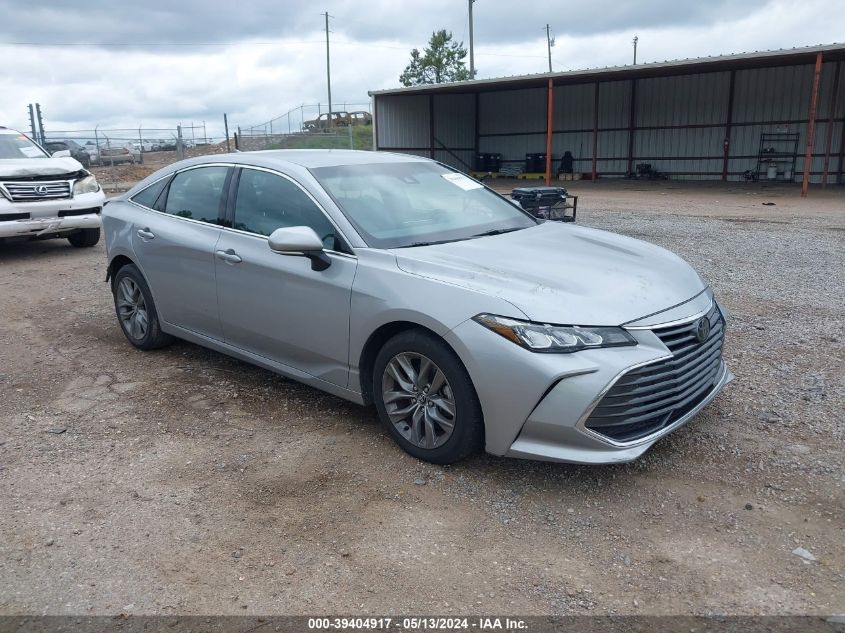 2020 TOYOTA AVALON XLE