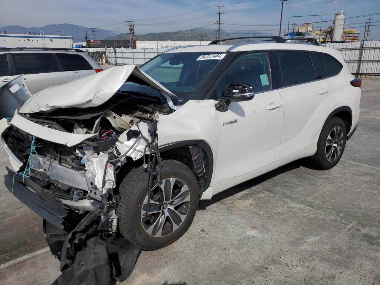 2020 TOYOTA HIGHLANDER HYBRID XLE