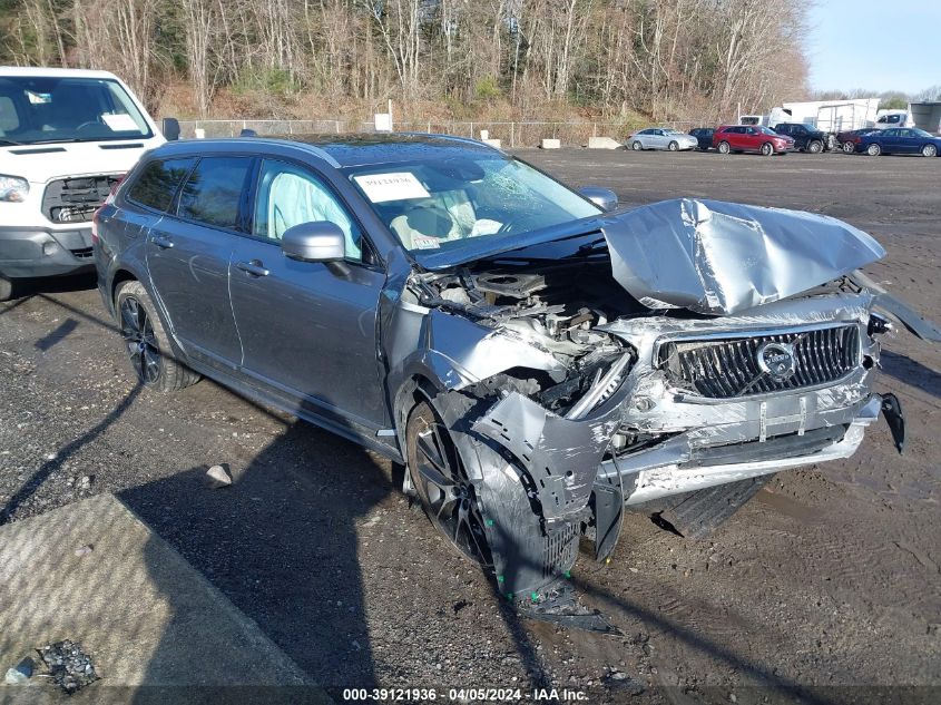 2018 VOLVO V90 CROSS COUNTRY T6