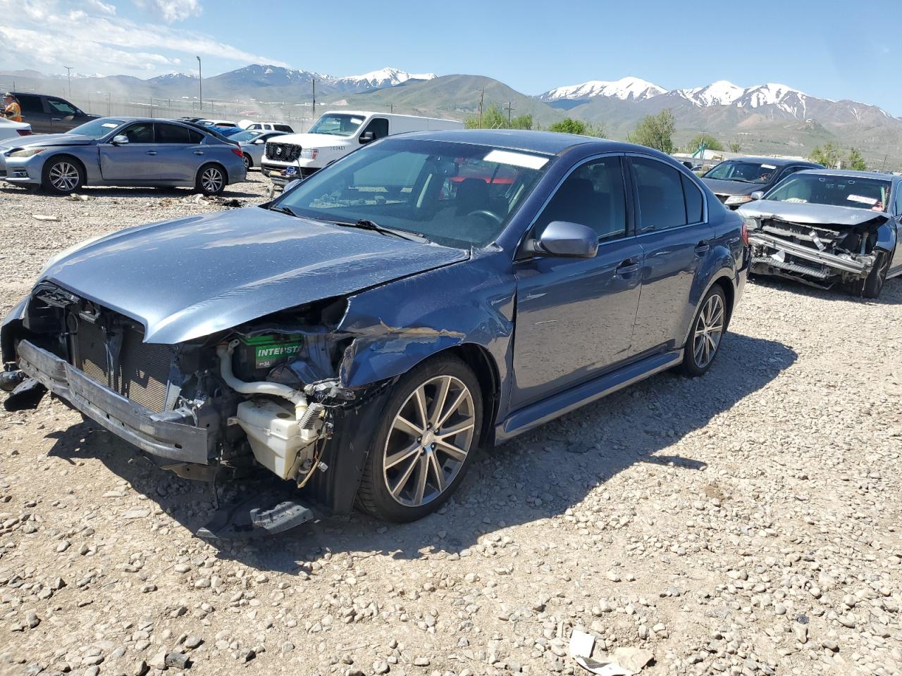 2013 SUBARU LEGACY 2.5I PREMIUM