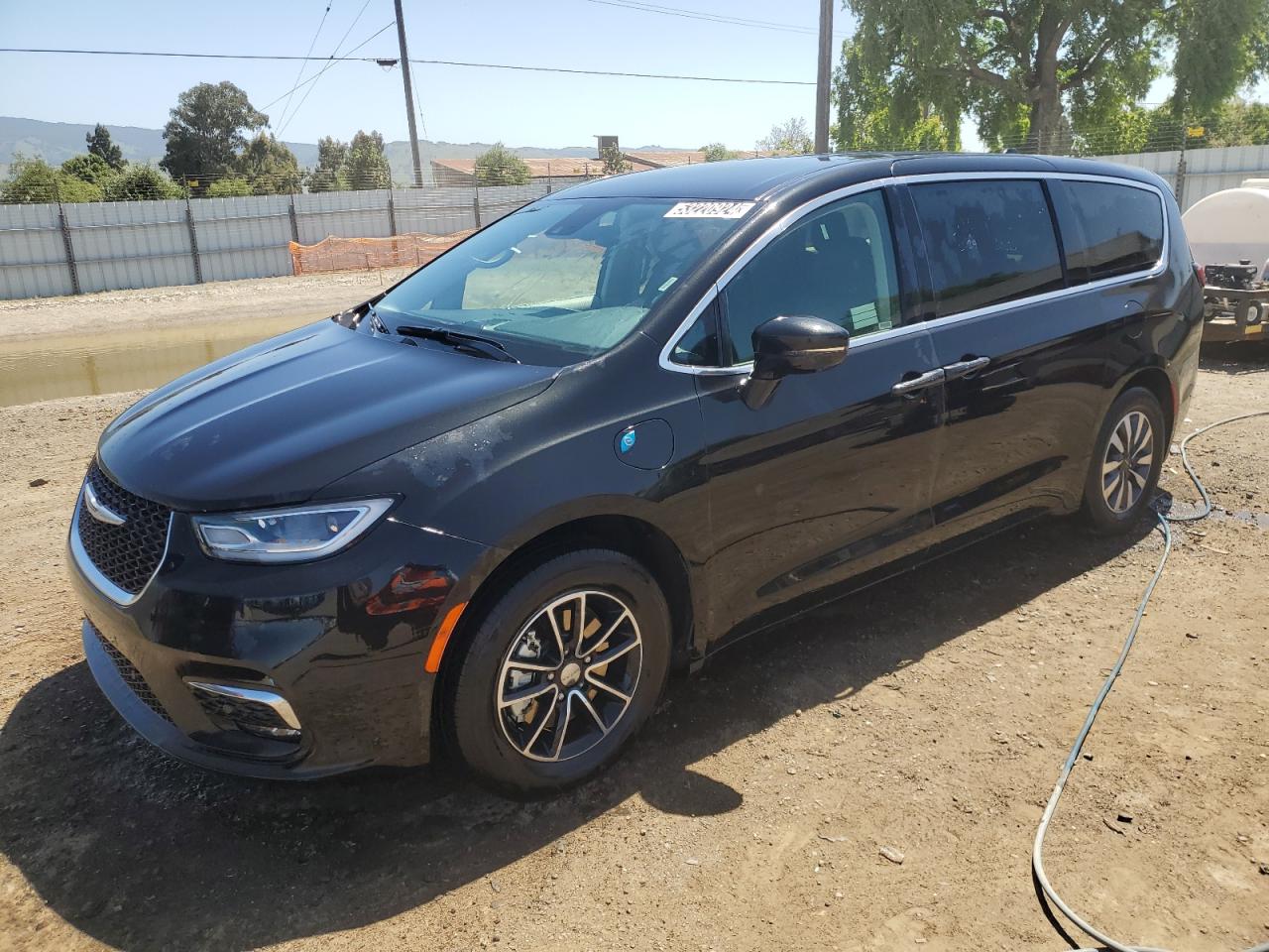 2022 CHRYSLER PACIFICA HYBRID TOURING L