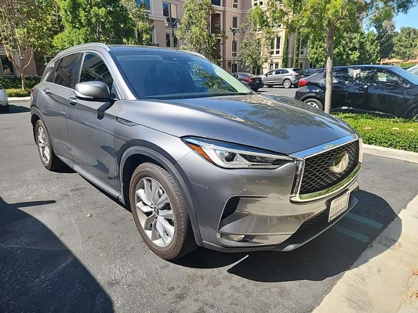 2021 INFINITI QX50 LUXE