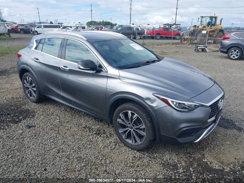 2017 INFINITI QX30 LUXURY