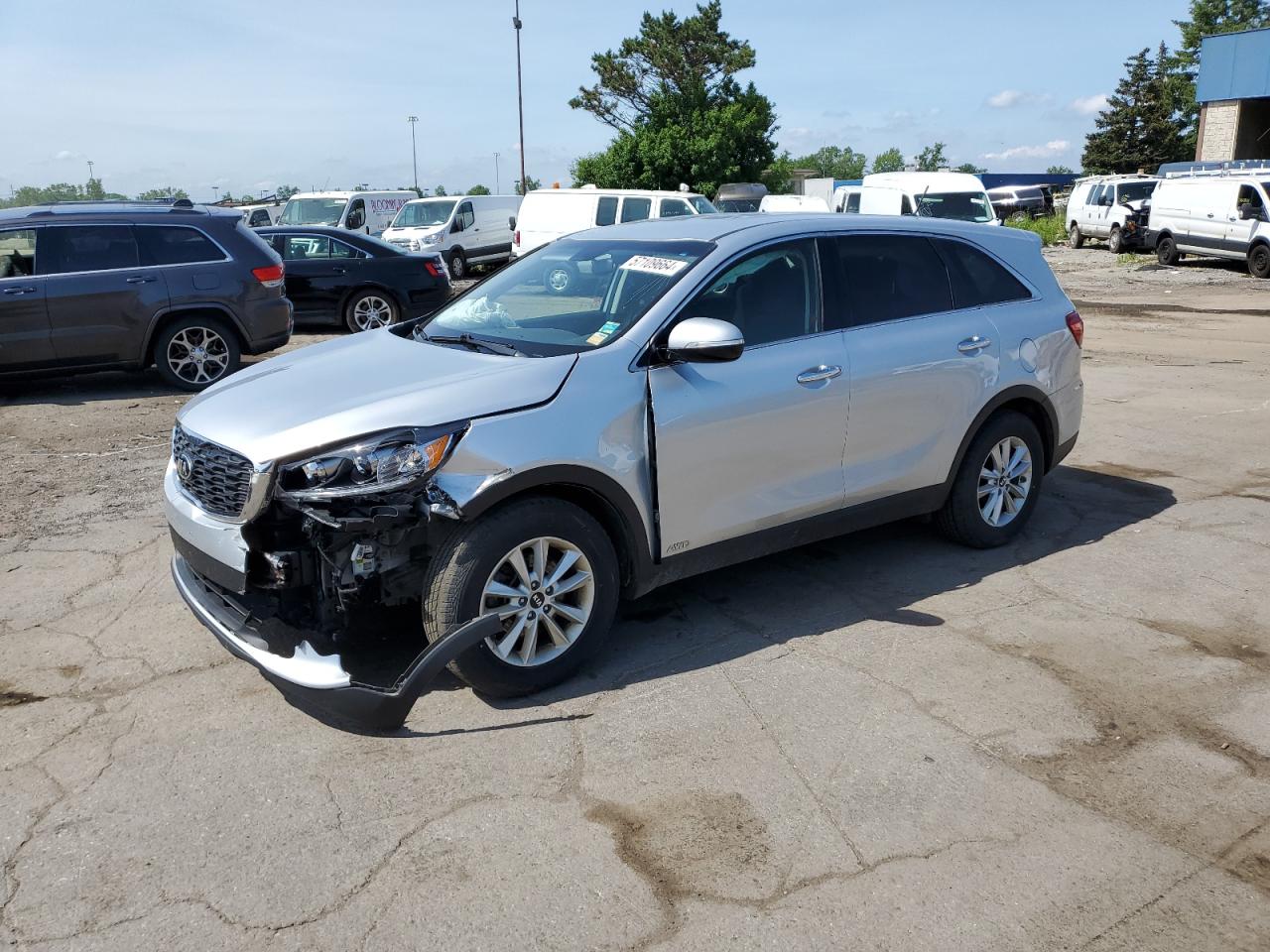 2019 KIA SORENTO LX