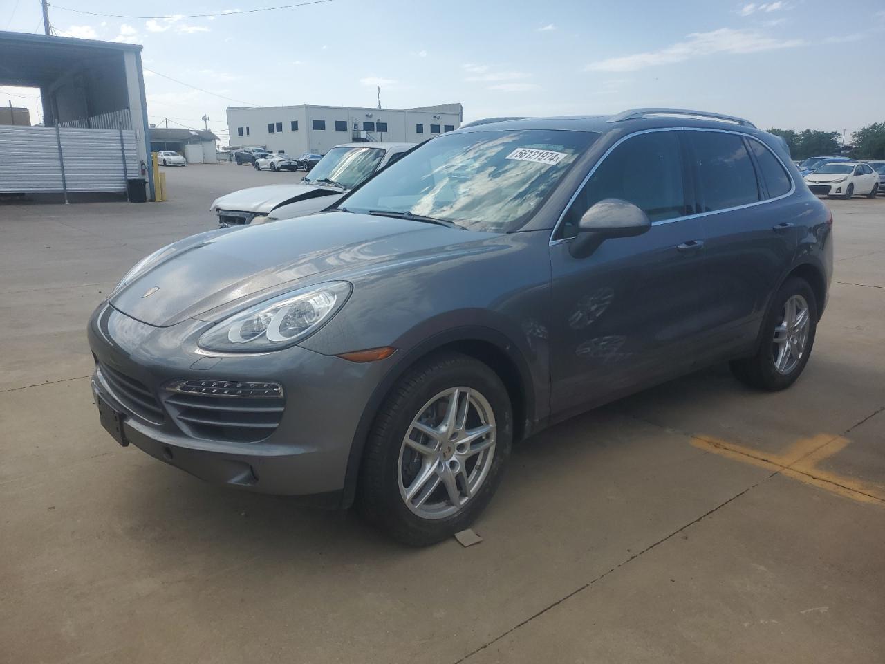 2012 PORSCHE CAYENNE