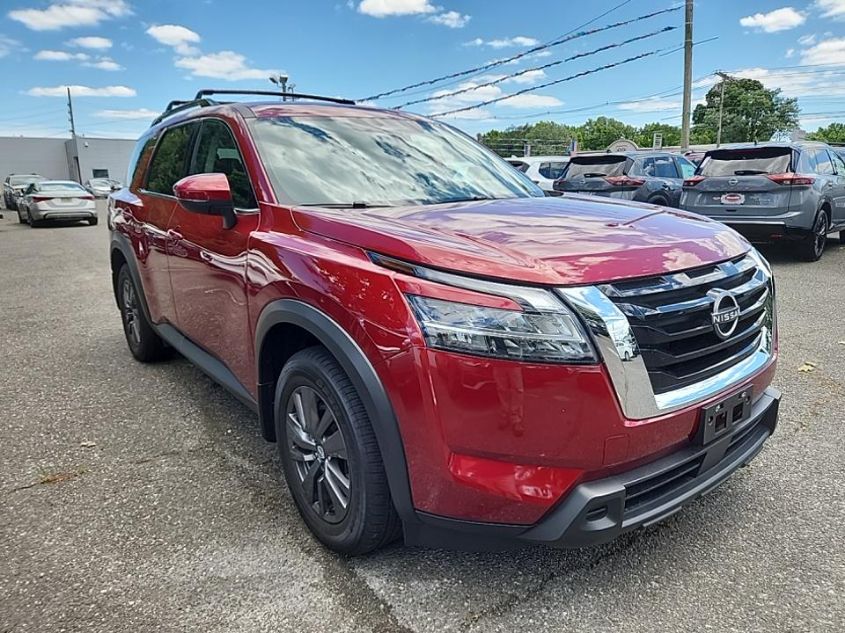 2022 NISSAN PATHFINDER SV