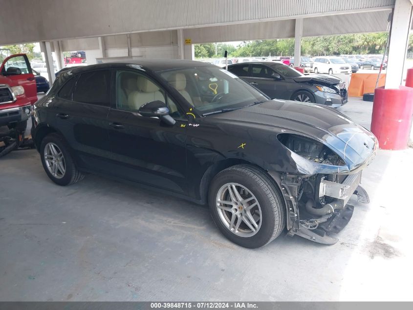 2019 PORSCHE MACAN