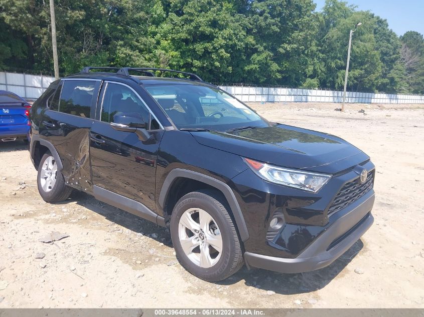 2021 TOYOTA RAV4 XLE