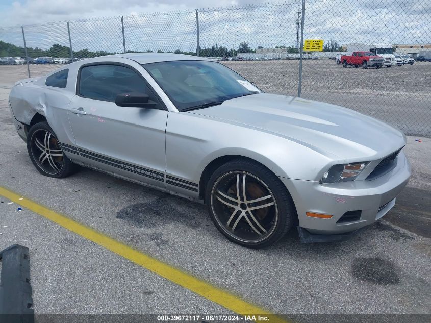 2012 FORD MUSTANG V6