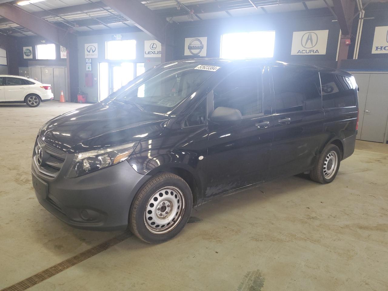 2019 MERCEDES-BENZ METRIS