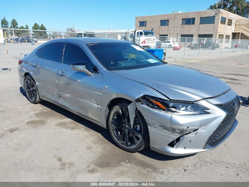 2022 LEXUS ES 300H F SPORT