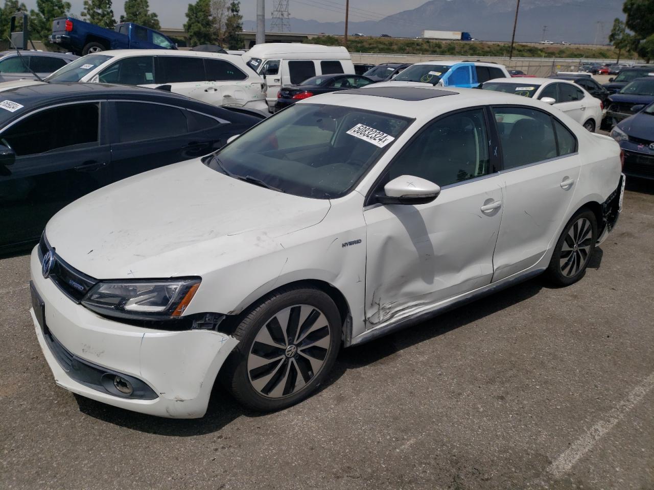 2014 VOLKSWAGEN JETTA HYBRID