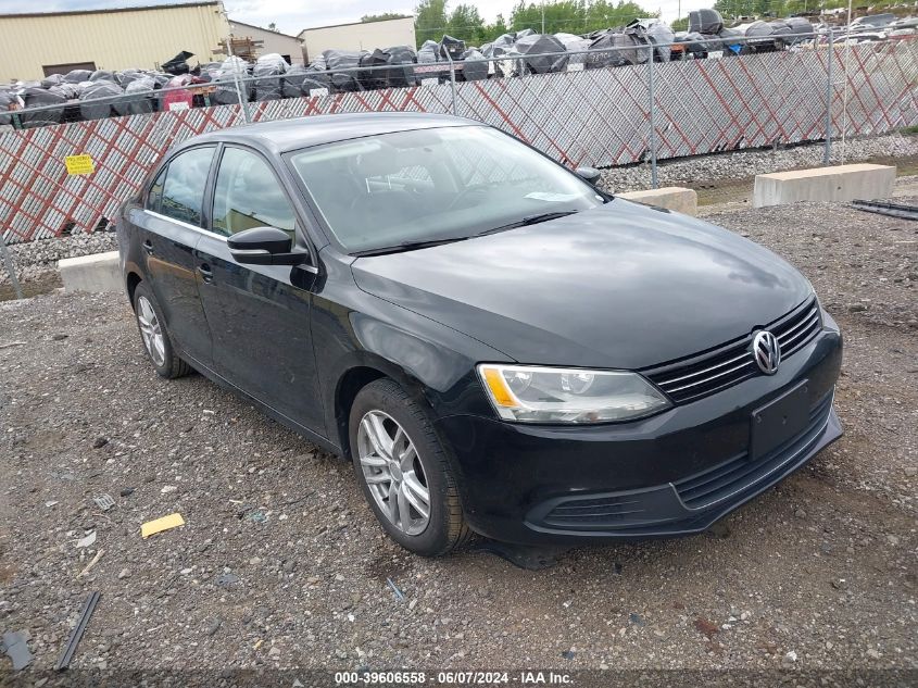 2013 VOLKSWAGEN JETTA 2.5L SE