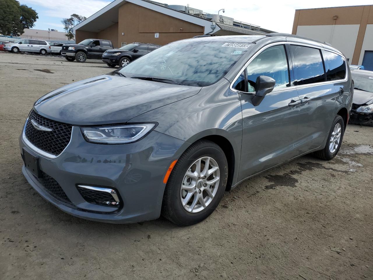 2022 CHRYSLER PACIFICA TOURING L