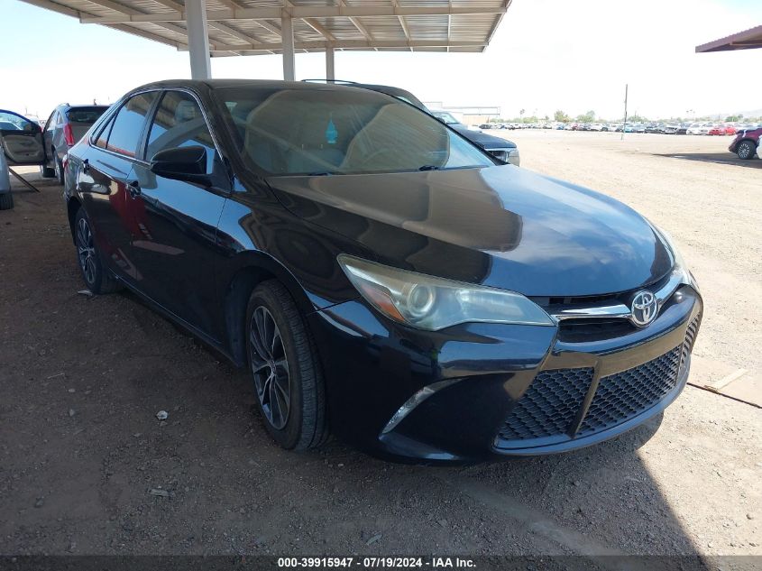 2015 TOYOTA CAMRY SE