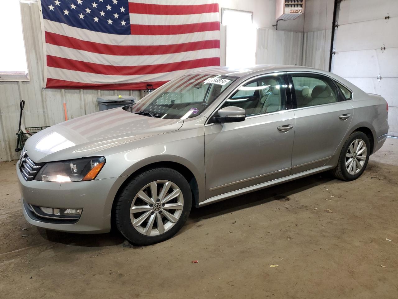 2012 VOLKSWAGEN PASSAT SEL