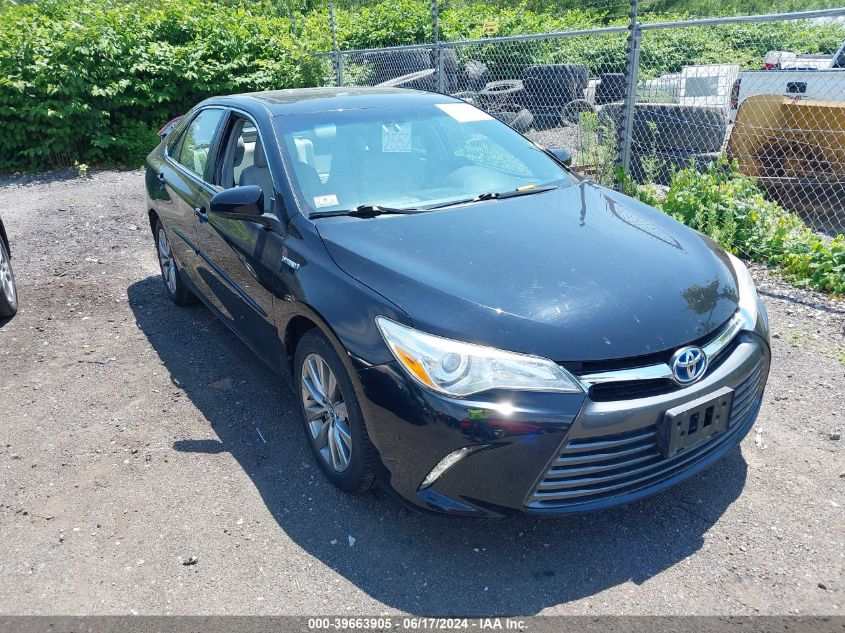 2015 TOYOTA CAMRY HYBRID XLE