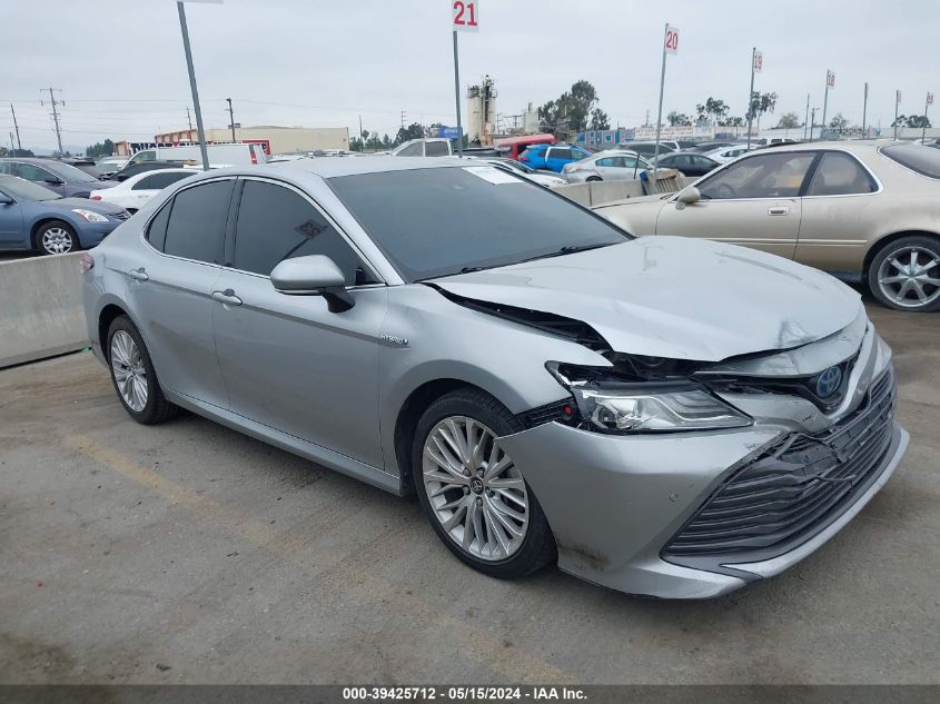 2018 TOYOTA CAMRY HYBRID XLE