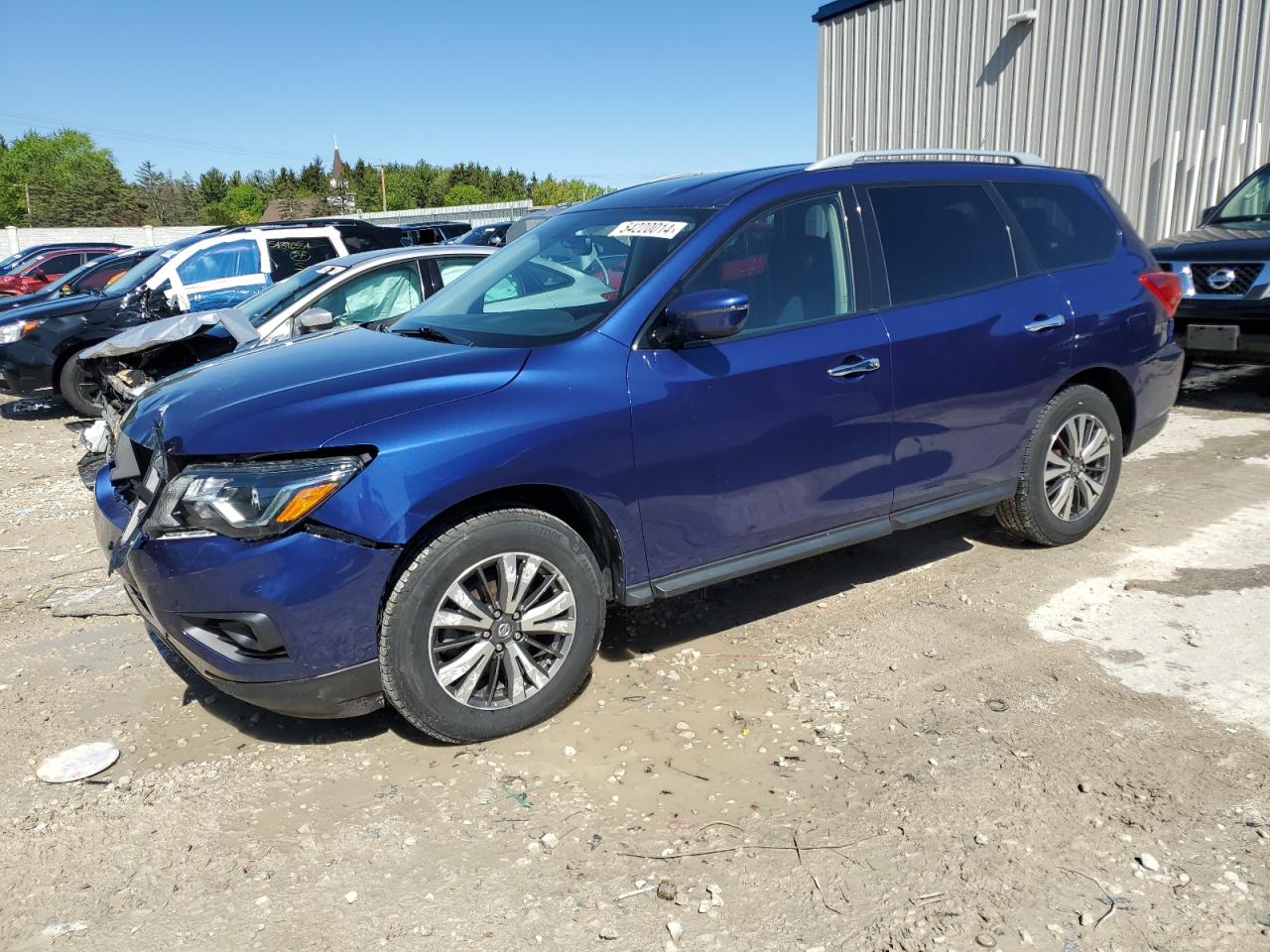 2017 NISSAN PATHFINDER S