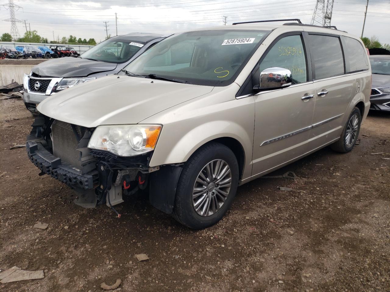 2013 CHRYSLER TOWN & COUNTRY TOURING L