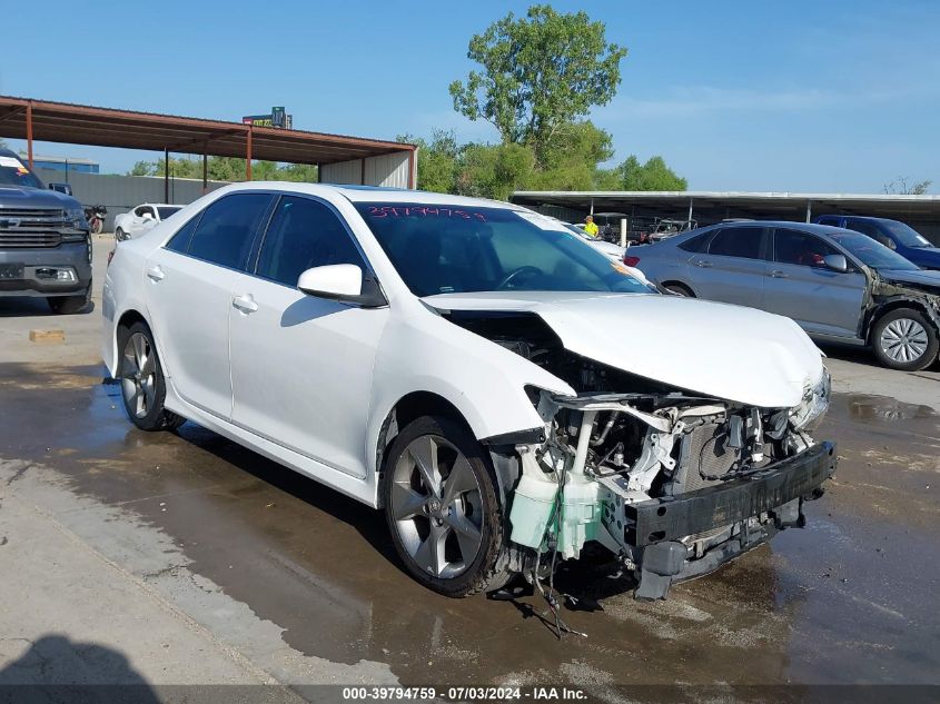 2014 TOYOTA CAMRY SE SPORT