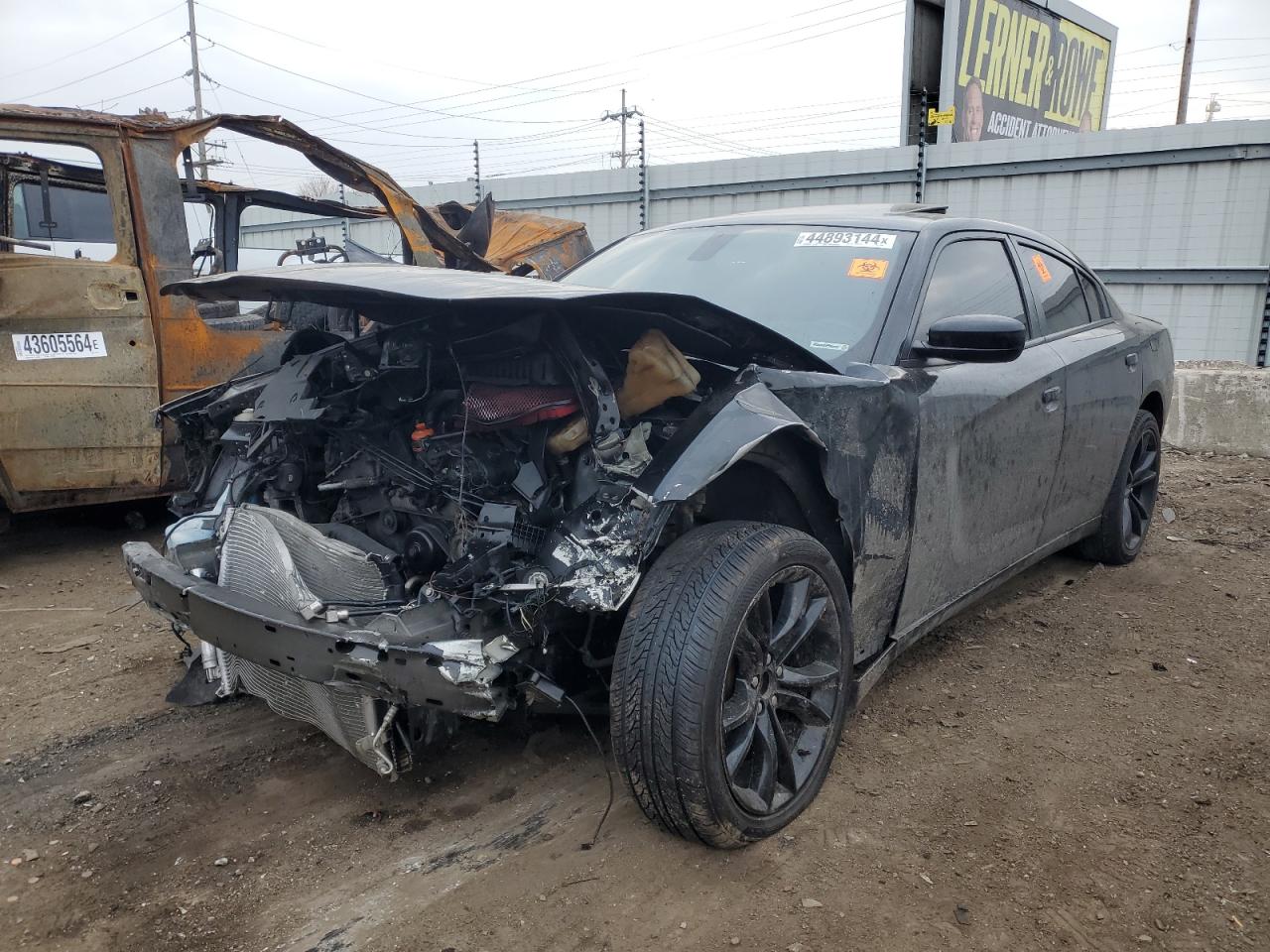 2017 DODGE CHARGER SXT