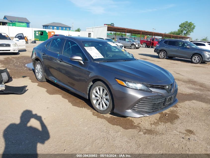 2019 TOYOTA CAMRY LE