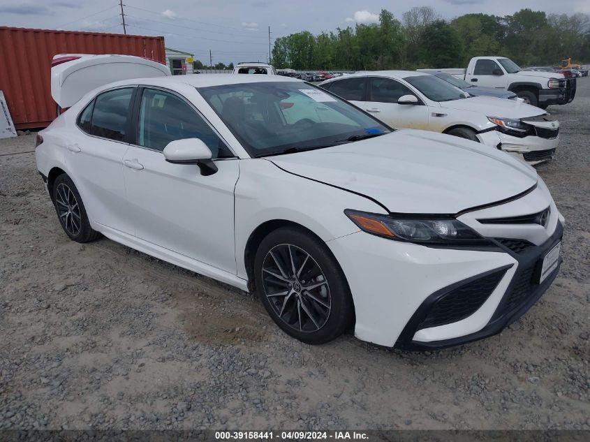 2021 TOYOTA CAMRY SE