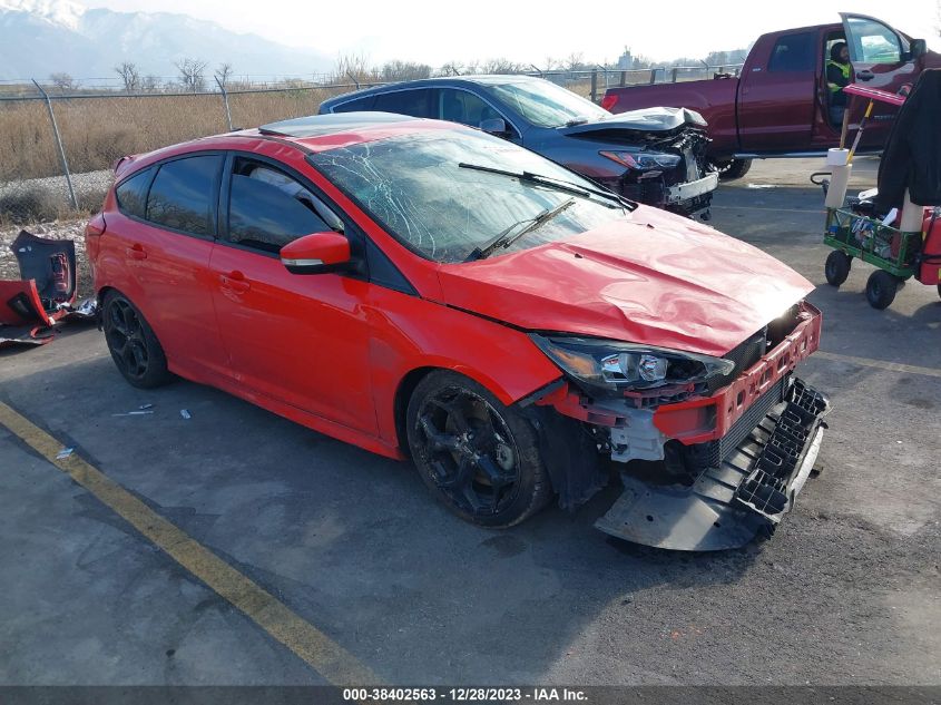 2016 FORD FOCUS ST