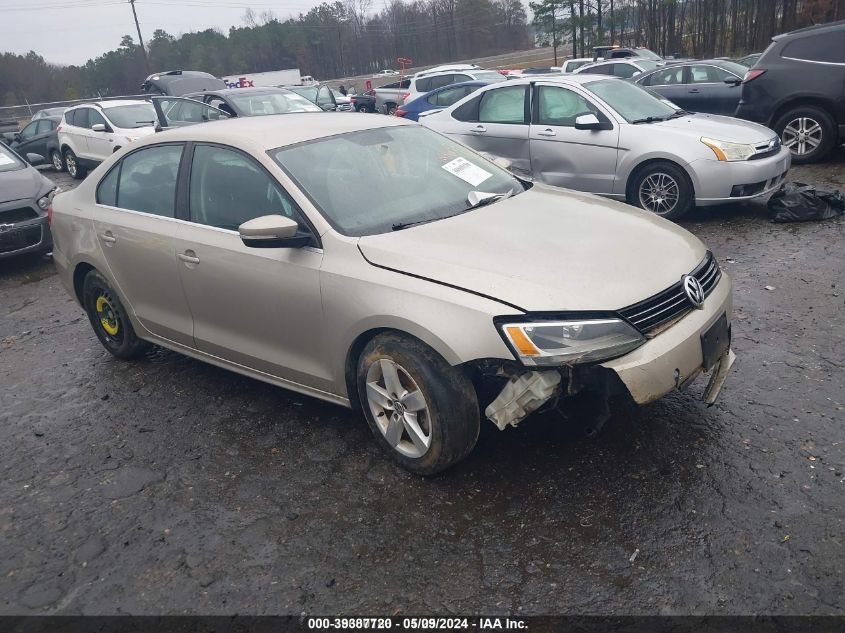 2013 VOLKSWAGEN JETTA 2.0L TDI