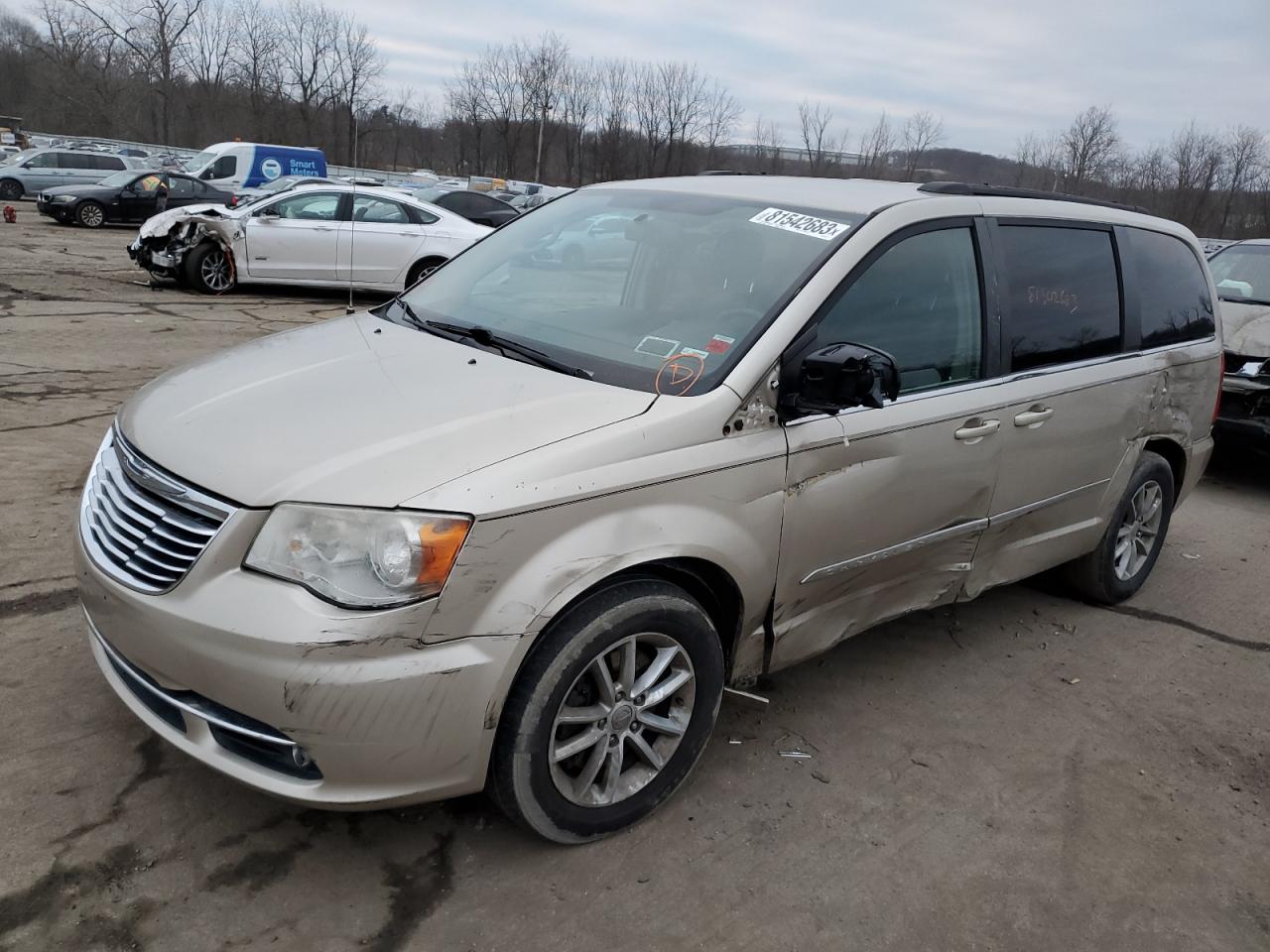 2013 CHRYSLER TOWN & COUNTRY TOURING L