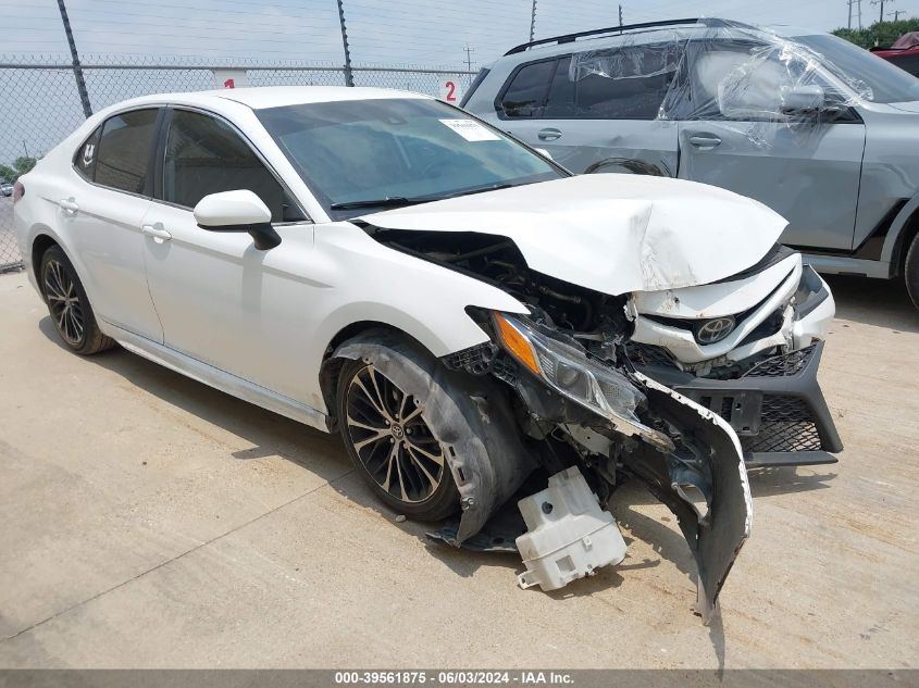 2019 TOYOTA CAMRY SE