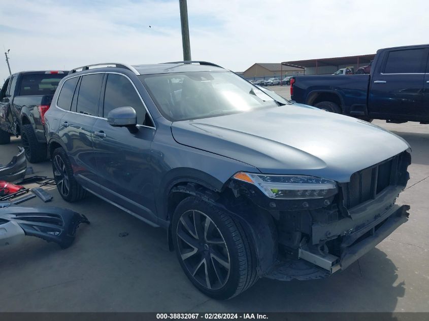 2018 VOLVO XC90 T6 MOMENTUM