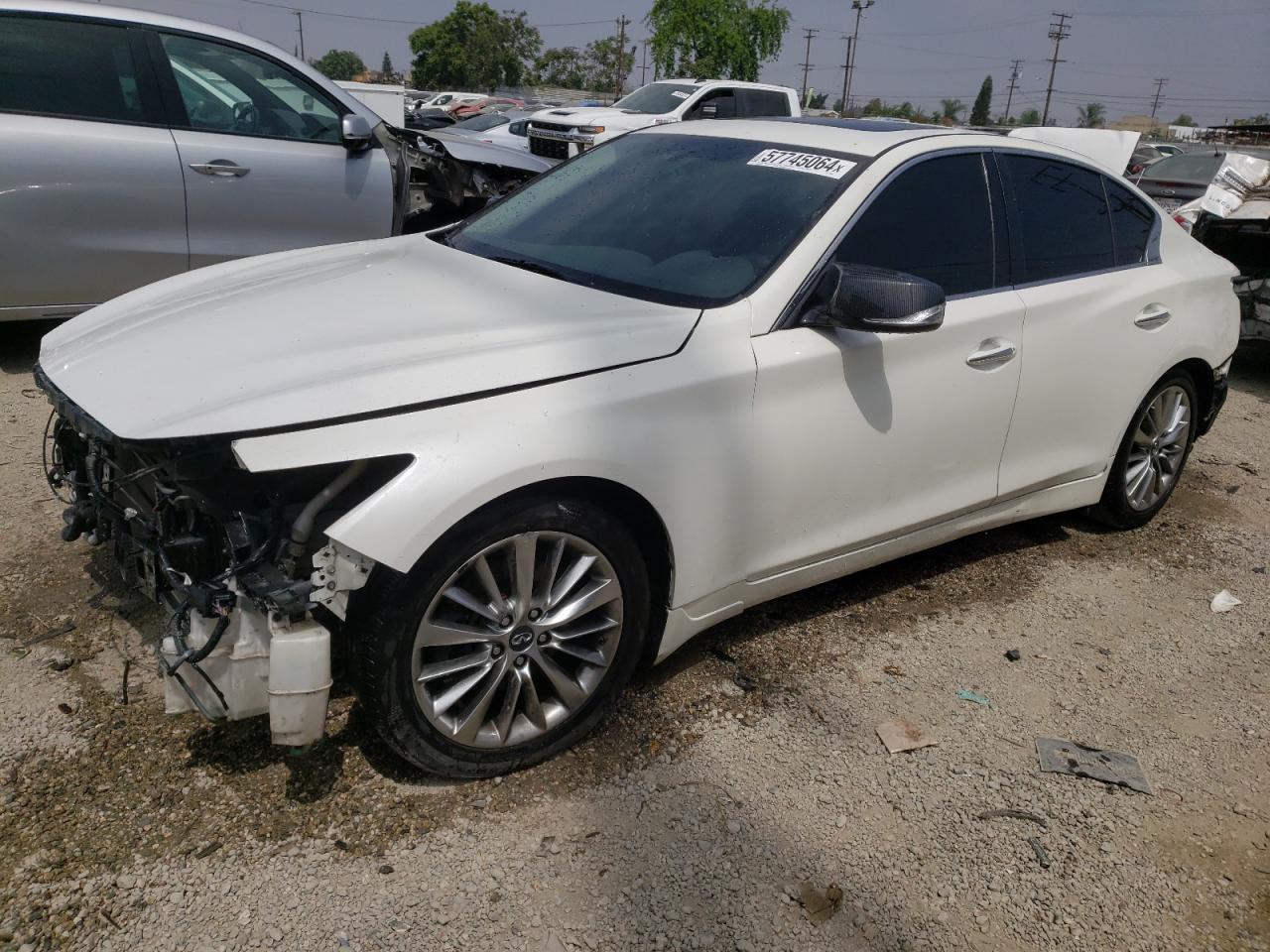 2018 INFINITI Q50 LUXE