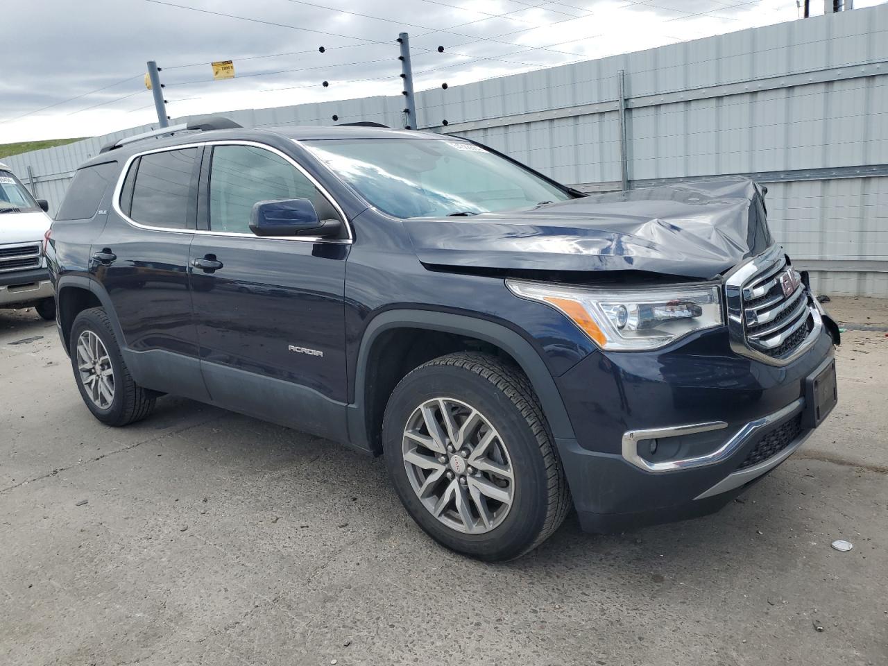 2017 GMC ACADIA SLE