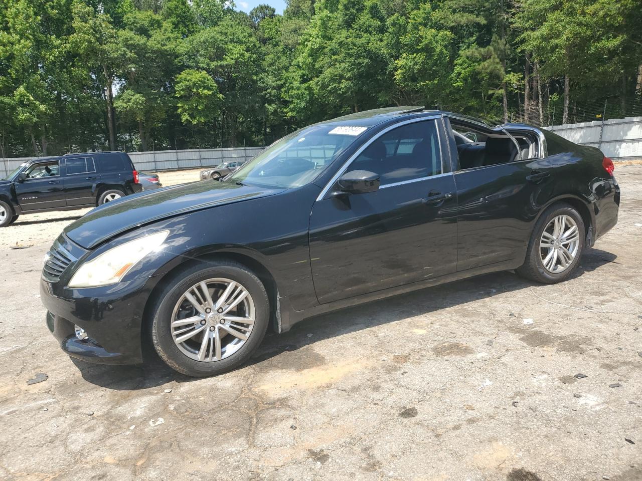 2011 INFINITI G37 BASE