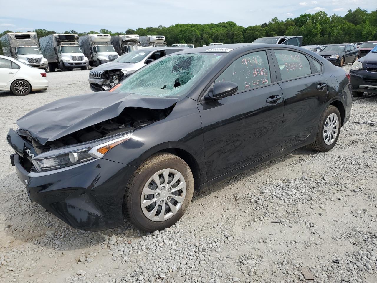 2024 KIA FORTE LX