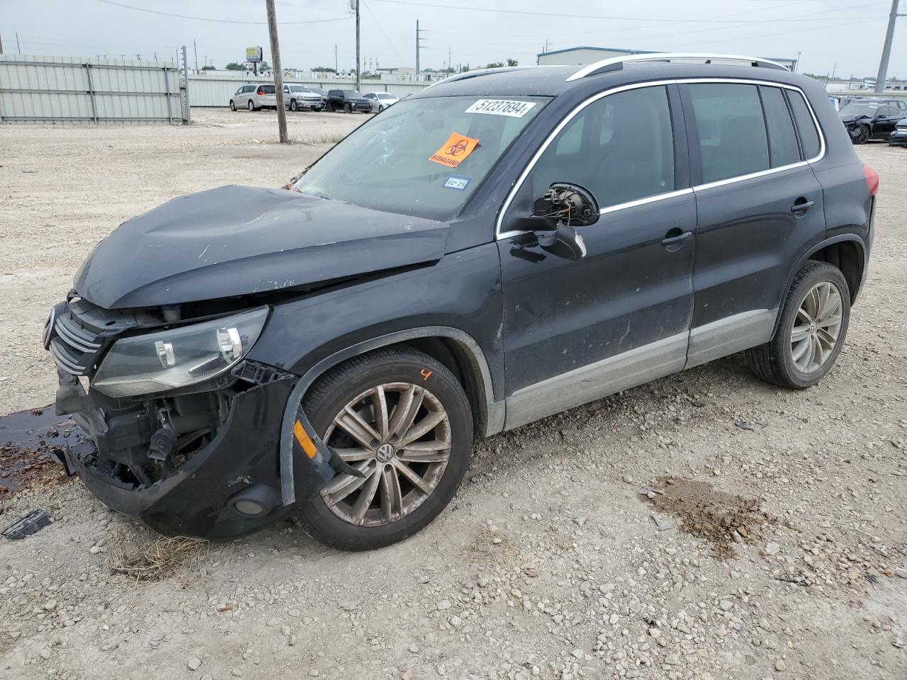 2013 VOLKSWAGEN TIGUAN S