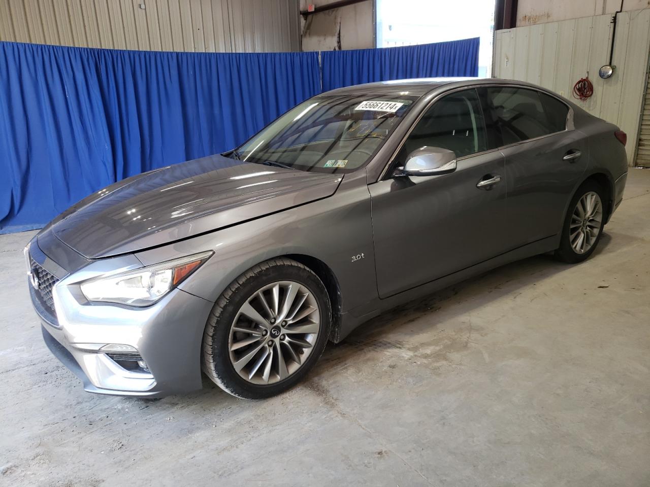 2018 INFINITI Q50 LUXE