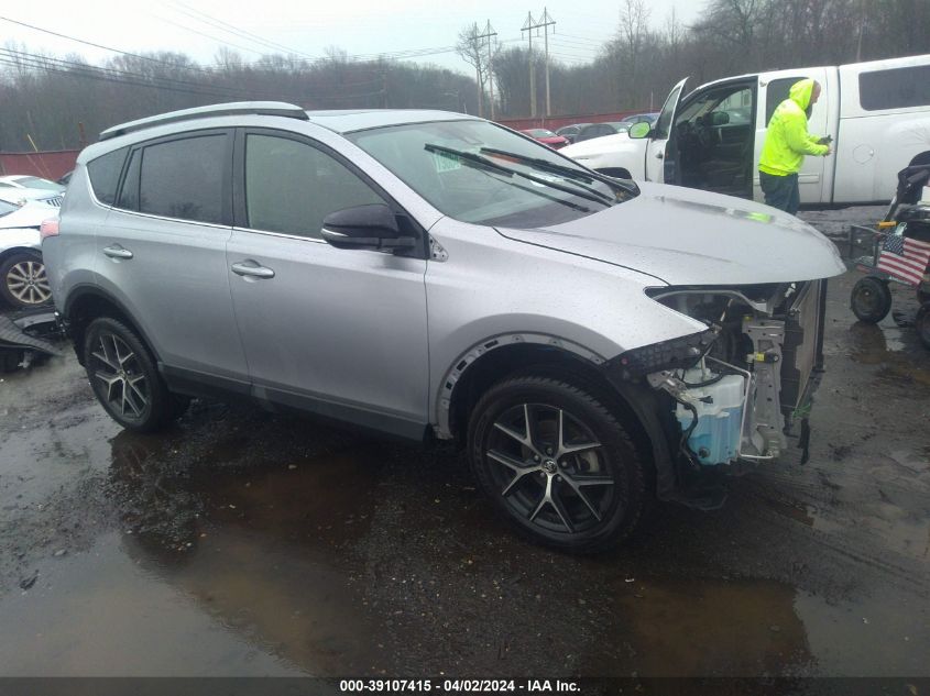 2018 TOYOTA RAV4 SE