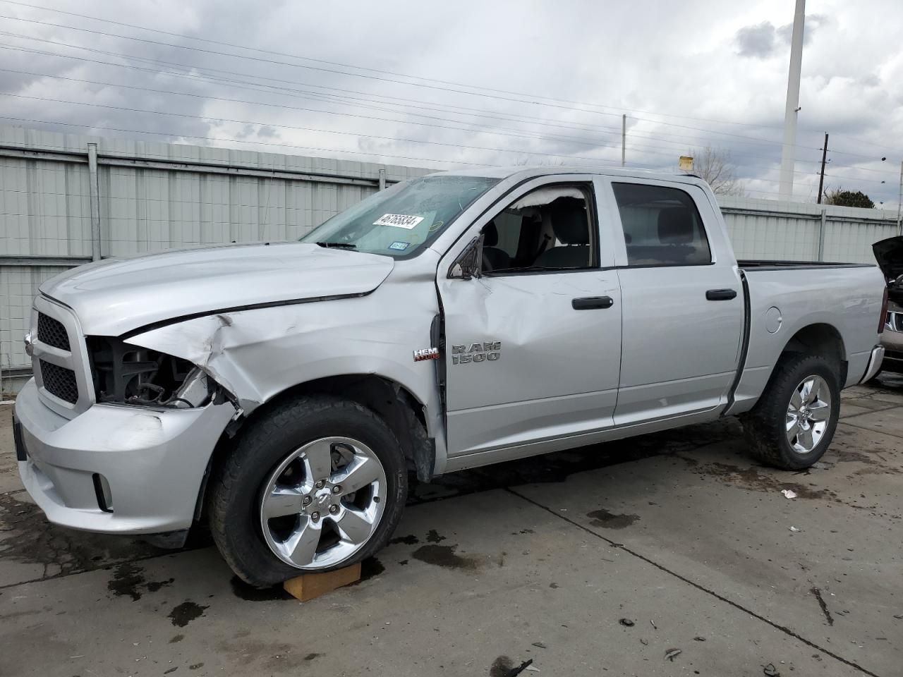 2016 RAM 1500 ST