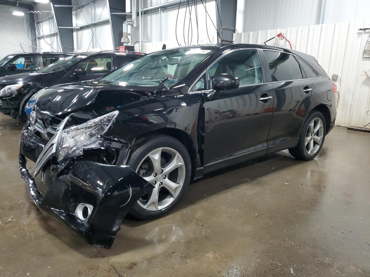 2012 TOYOTA VENZA LE