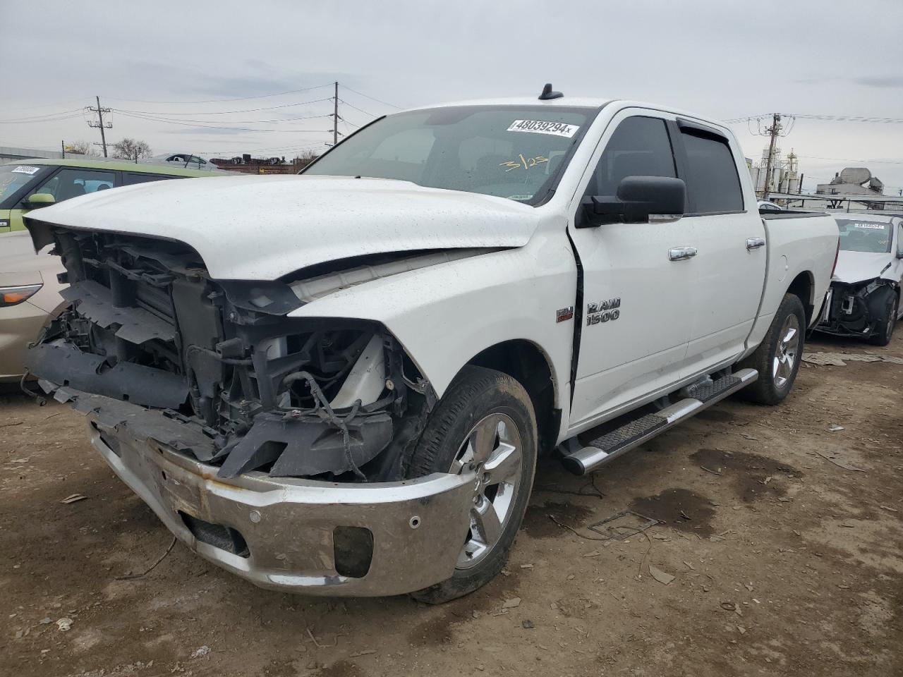 2016 RAM 1500 SLT