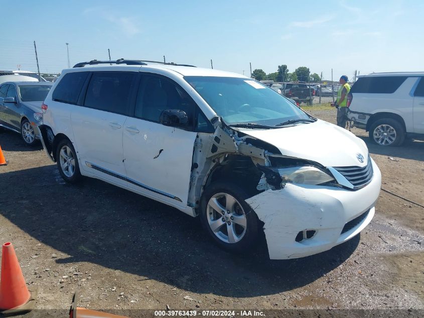 2013 TOYOTA SIENNA LE V6 8 PASSENGER