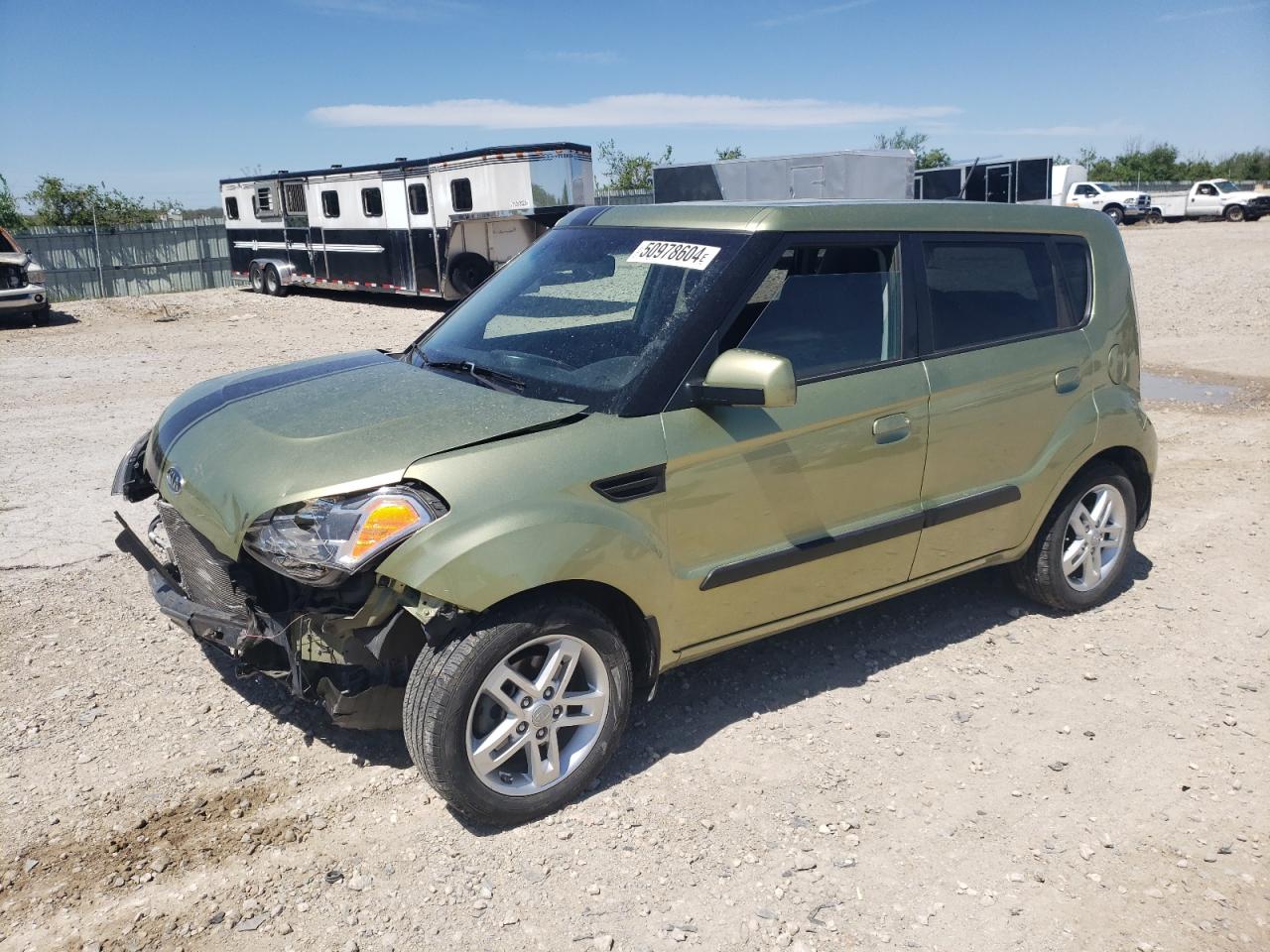 2010 KIA SOUL +