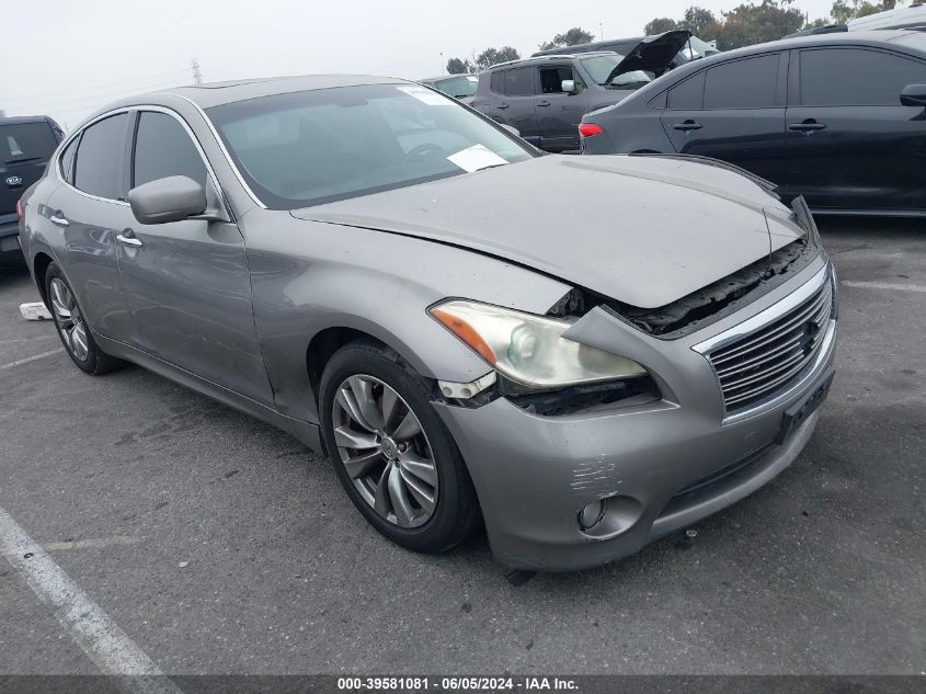 2013 INFINITI M37