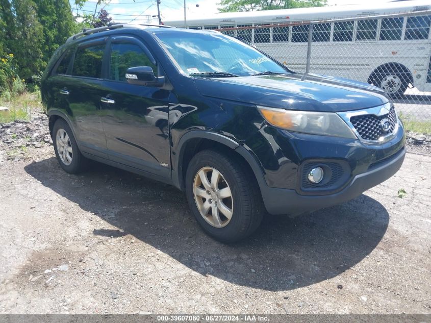 2011 KIA SORENTO LX