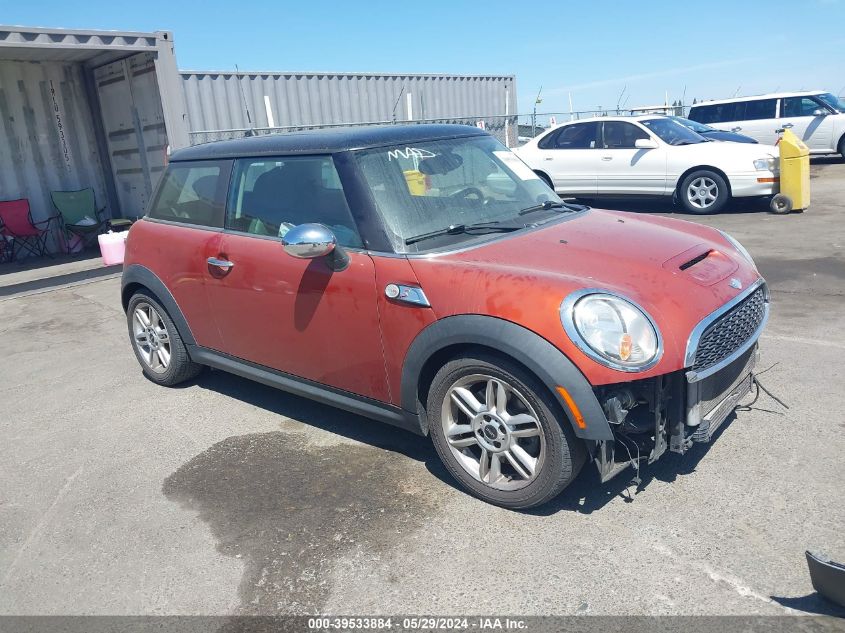 2011 MINI COOPER S