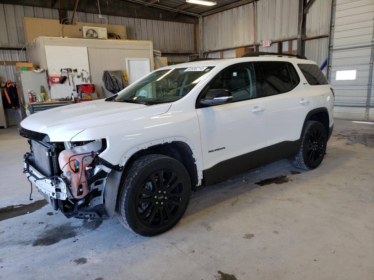 2022 GMC ACADIA SLT